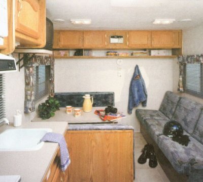 Living Quarters Trailer 21